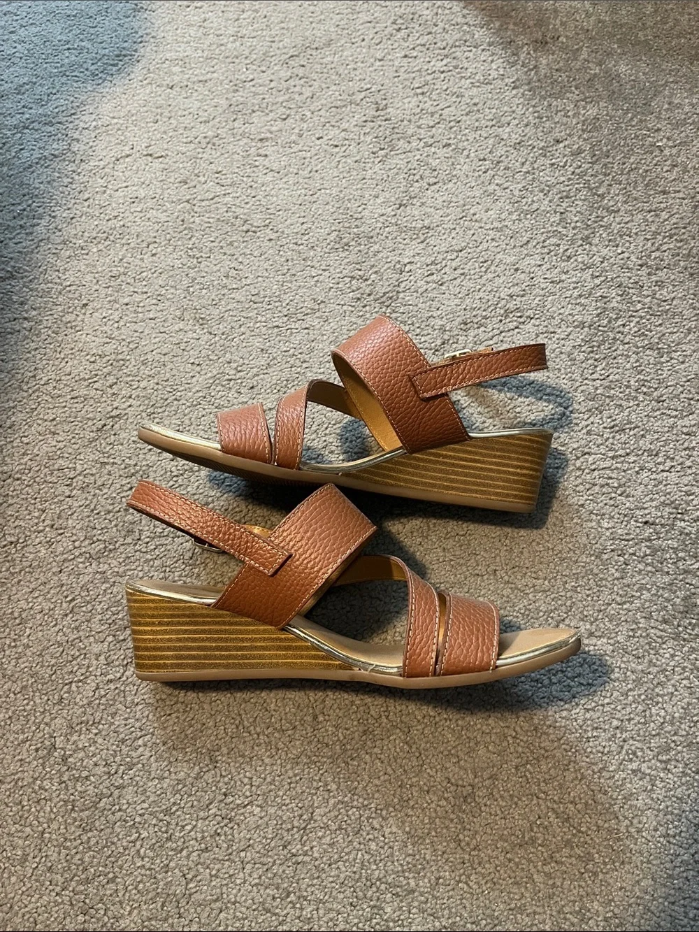 Coach and Four Wedges Size 6.5